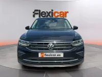 Usado VW Tiguan Life 150 CV (110 kW) 2021 Negro SUV