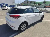 Usado Hyundai i20 GO! 84 CV (61 kW) 2017 Blanco Berlina