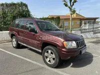 Usado Jeep Grand Cherokee Laredo 140 CV (102 kW) 2000 Granate SUV