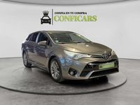 Usado Toyota Avensis Advance 143 CV (105 kW) 2016 Marrón Familiar