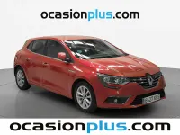 Usado Renault Mégane Zen 110 CV (80 kW) 2017 Rojo Utilitario