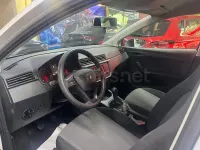 Usado Seat Ibiza Reference 75 CV (55 kW) 2018 Blanco Utilitario