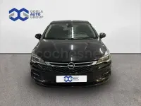 Usado Opel Astra Selective 110 CV (80 kW) 2019 Negro Berlina