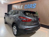 Usado Nissan Qashqai Acenta 115 CV (84 kW) 2020 Gris / plata SUV