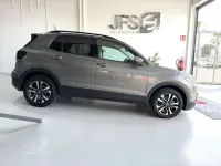 Usado VW T-Cross 110 CV (80 kW) 2021 Gris SUV