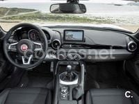 Usado Fiat 124 Spider Lusso 140 CV (102 kW) 2018 Azul Descapotable