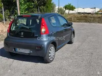 Usado Peugeot 107 Urban Move 68 CV (50 kW) 2007 Gris / plata Utilitario