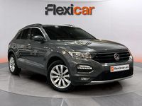 Usado VW T-Roc Advance 150 CV (110 kW) 2021 Gris SUV