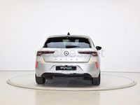 Usado Opel Astra 130 CV (95 kW) 2025 Gris / plata Berlina