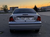 Brugt Ford Focus Ambiente 90 HK (66 kW) 2002 Grå Sedan