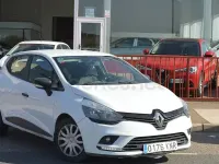 Usado Renault Clio IV Business 75 CV (55 kW) 2018 Blanco Berlina
