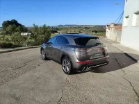 Usado DS Automobiles DS7 Crossback Rivoli 225 CV (165 kW) 2022 Gris / plata SUV