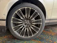 Usado Land Rover Range Rover Velar 180 CV (132 kW) 2019 Gris / plata SUV