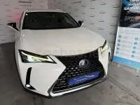 Usado Lexus UX Business Edition 184 CV (135 kW) 2021 Blanco SUV