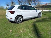 Usado VW Polo Life 95 CV (69 kW) 2022 Blanco Utilitario