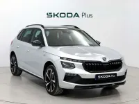 Usado Skoda Kamiq Monte Carlo 116 CV (85 kW) 2025 Plateado SUV
