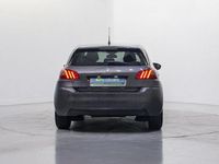 Usado Peugeot 308 Allure 130 CV (95 kW) 2018 Gris / plata Berlina