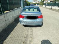 Usado BMW 320 177 CV (130 kW) 2009 Azul Berlina
