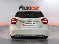 Usado Mercedes A200 139 CV (102 kW) 2017 Blanco Berlina