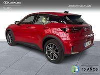Usado Lexus LBX 137 CV (100 kW) 2024 Rojo SUV