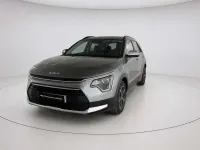 Usado Kia Niro 139 CV (102 kW) 2025 Gris SUV