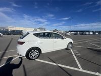 Usado Seat Leon Style 110 CV (80 kW) 2016 Blanco Berlina