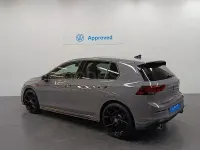 Usado VW Golf VIII GTI 245 CV (180 kW) 2023 Gris / plata Berlina