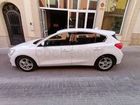 Begagnad Ford Focus Trend 120 HK (88 kW) 2022 Vit Sedan