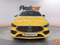 Usado Mercedes CLA250e Shooting Brake 224 CV (164 kW) 2020 Amarillo Familiar