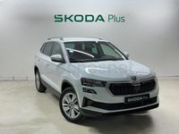 Usado Skoda Karoq Selection 150 CV (110 kW) 2025 Blanco SUV