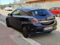 Usado Opel Astra GTC Sport 110 CV (80 kW) 2010 Negro Berlina