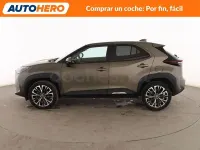Usado Toyota Yaris Cross Style 116 CV (85 kW) 2023 Verde SUV