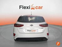 Usado Kia Ceed 120 CV (88 kW) 2018 Blanco Utilitario