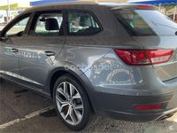 Usado Seat Leon X-Perience 4Drive 150 CV (110 kW) 2016 Gris / plata Familiar