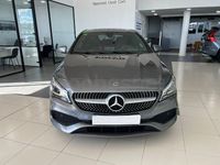 Usado Mercedes CLA200 163 CV (119 kW) 2019 Gris / plata Berlina