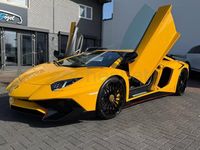 Usado Lamborghini Aventador 700 CV (514 kW) 2013 Amarillo Coupe
