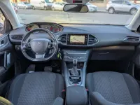 Usado Peugeot 308 SW Style 131 CV (96 kW) 2019 Blanco Familiar