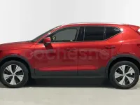 Usado Volvo XC40 Core 163 CV (119 kW) 2025 Rojo SUV