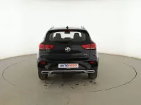 Usado MG ZS Comfort 106 CV (77 kW) 2023 Negro SUV