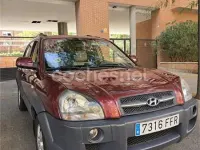 Usado Hyundai Tucson Comfort 140 CV (102 kW) 2006 Rojo SUV