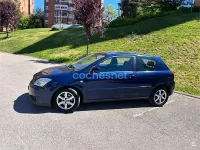 Usado Toyota Corolla Sol 116 CV (85 kW) 2004 Azul Berlina