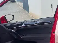 Usado VW Golf Sportsvan Advance 125 CV (91 kW) 2016 Rojo Monovolumen