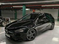 Usado Mercedes B180 116 CV (85 kW) 2022 Negro Monovolumen