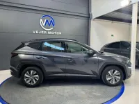Usado Hyundai Tucson 136 CV (100 kW) 2022 Gris SUV