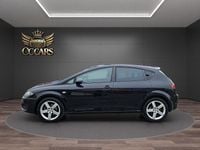 Usado Seat Leon Sport 160 CV (117 kW) 2010 Negro Utilitario
