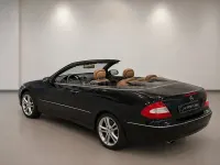 Usado Mercedes CLK200 Avantgarde 184 CV (135 kW) 2008 Azul Descapotable