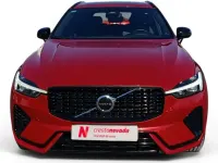 Usado Volvo XC60 R-Design 340 CV (250 kW) 2021 Rojo SUV