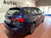 Usado Fiat Tipo Lounge 120 CV (88 kW) 2016 Azul Familiar