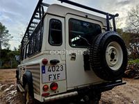 Usado Land Rover Defender S 122 CV (89 kW) 2007 Blanco Familiar