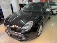 Usado Alfa Romeo Giulietta 120 CV (88 kW) 2017 Negro Utilitario